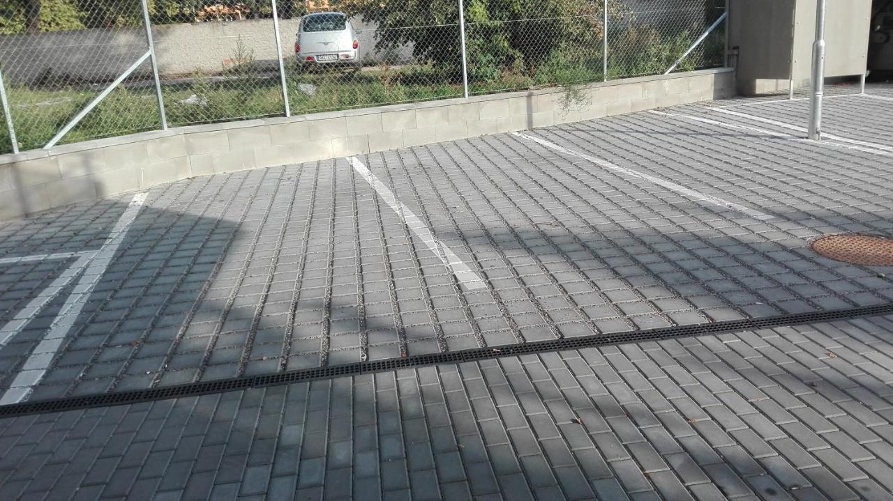 Apartment Brno Centrum With Private Parking Экстерьер фото